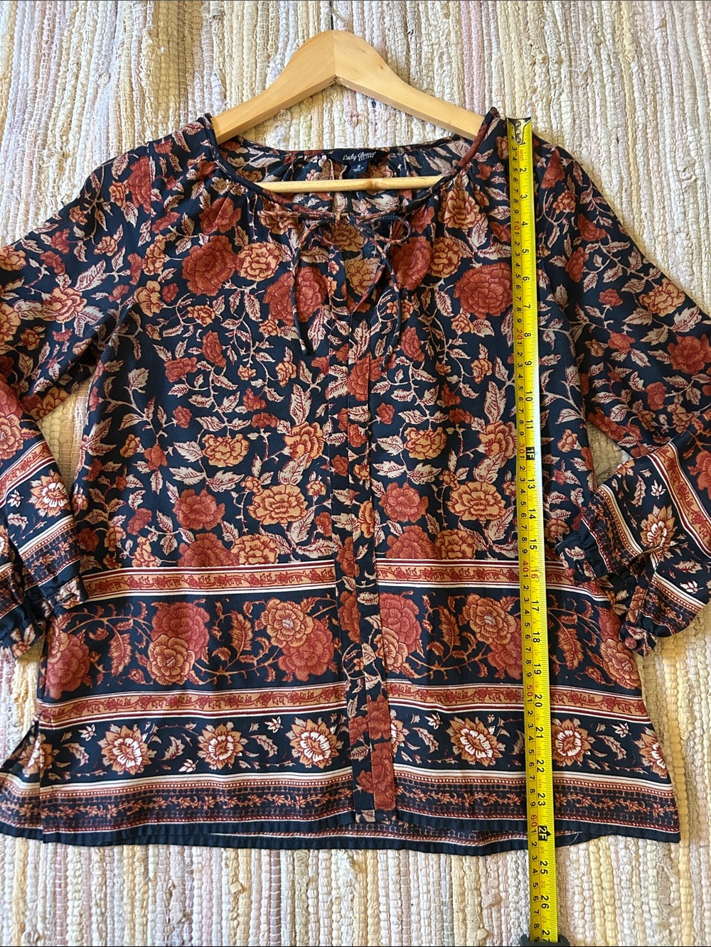 Lucky Brand Women’s Small Navy Floral Tie Neck Peasant Blouse Boho - Picture 7 of 11